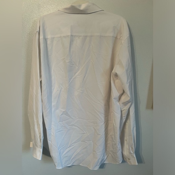 Van Heusen Men's White Button Down Dress Shirt Size XL 34/35 Slim Fit - Picture 4 of 4
